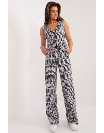  Pantalon femme model 193051 Lakerta 