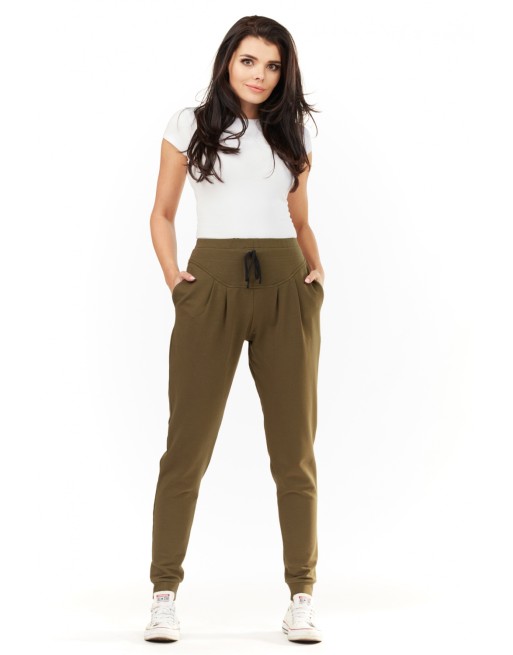  Pantalon survêtement model 109901 Infinite You 